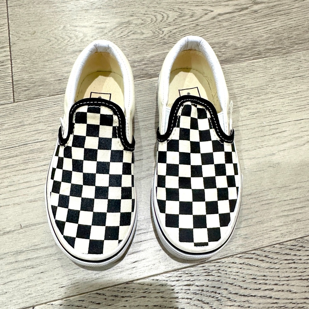 Vans kids shoes us11.5-Used couple times only